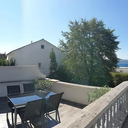 Zara Lägenhet Dramalj