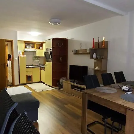 Zara Apartment *